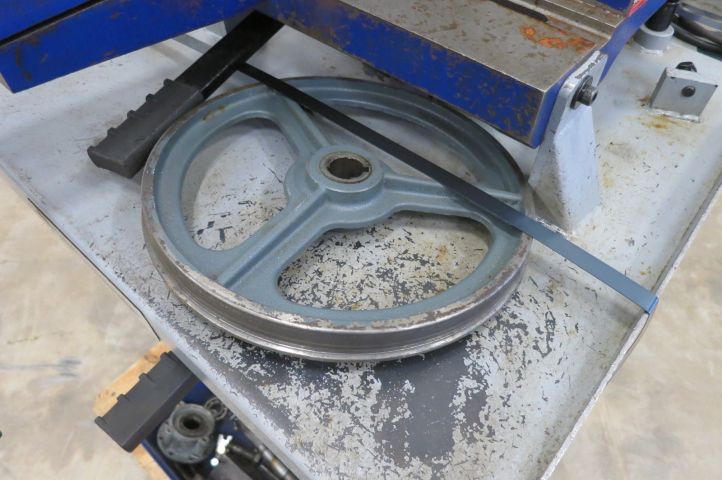 401521-4 Band saw George CY280