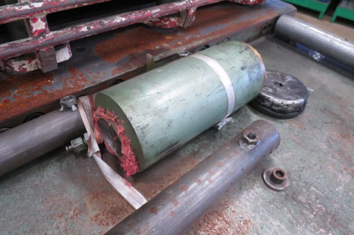 401527-2 Shearingmachine Beyeler C2550x4