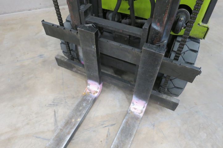 401520-6 Forklift Clark