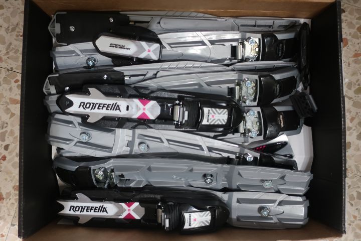 377588-1 Rottefella NIS bindings + additional plates