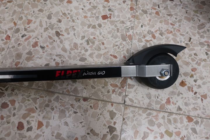 377600-9 Rullskidor + väska från Elpex/Skigo, 2 par FRI FRAKT!