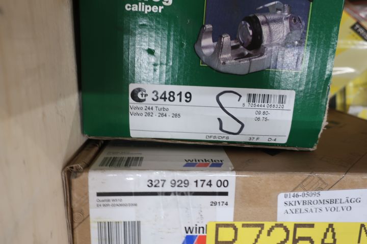 458768-6 Reservdelssortiment med bromskomponenter