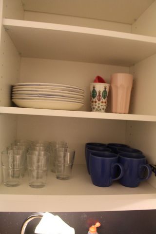 456304-4 Kitchen Utensils, Coffee Maker Krups, Microwave Oven Sharp, Poslin