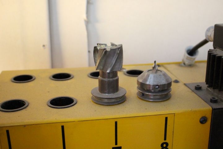 438196-8 CNC metallfräs Emco F1-CNC