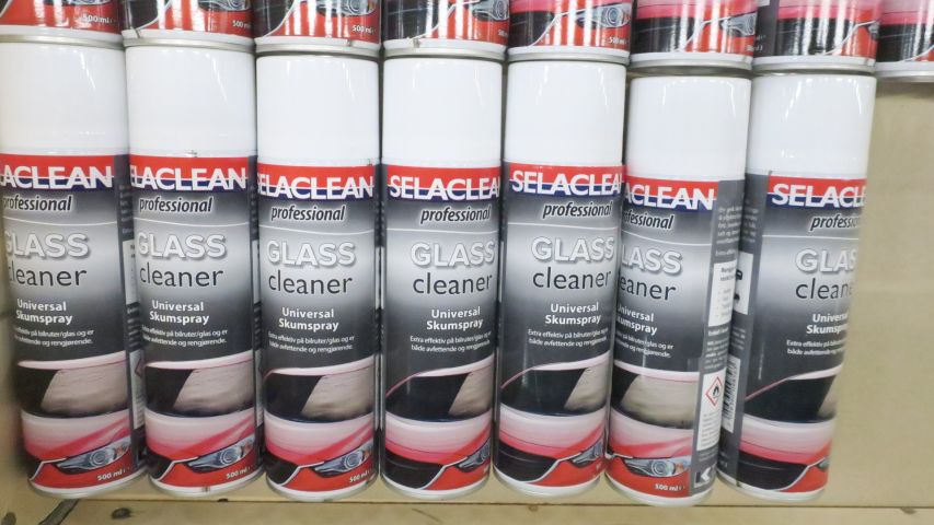 441352-6 About 40 st Selaclean Glass Cleaner