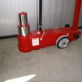 460191-2 Red Tool - Pneumatic Jack 50 Ton & 2 pcs Jack stands 15 Ton - New