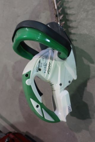 447564-11 Chainsaw Jonsered & Hedge Trimmers 2pcs Hitachi