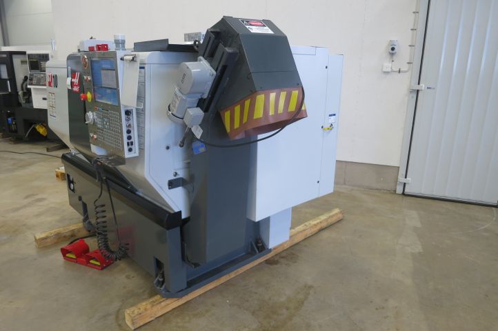 401529-12 CNC Lathe HAAS ST-10