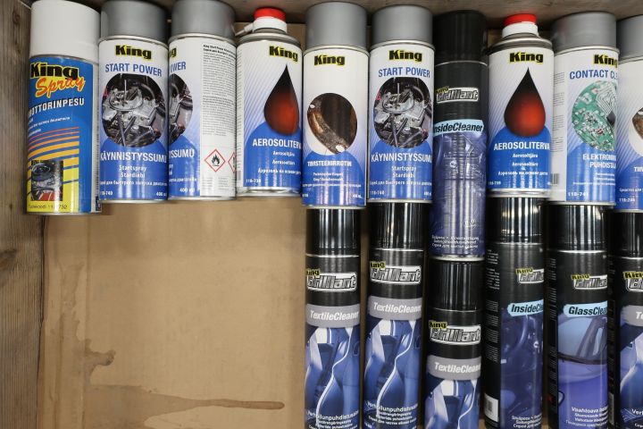 458833-2 Party of spray products