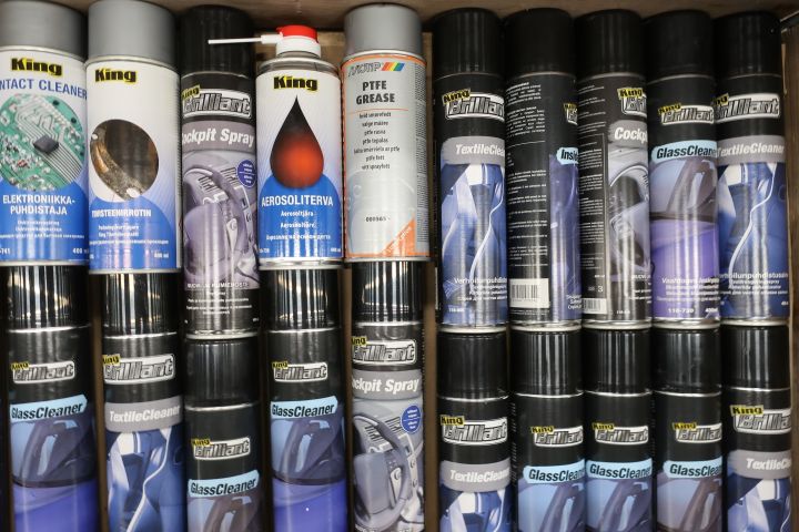 458833-3 Party of spray products