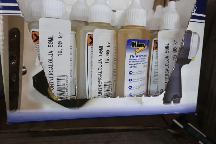 458833-14 Party of spray products