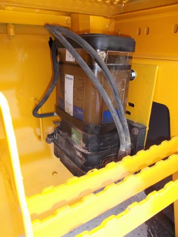 460390-13 Volvo L120F Wheel Loader