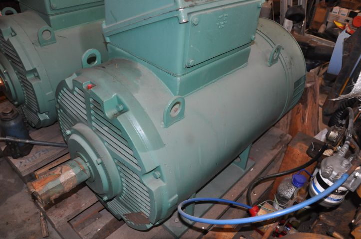 460700-2 Leroy Somer 400kw motor