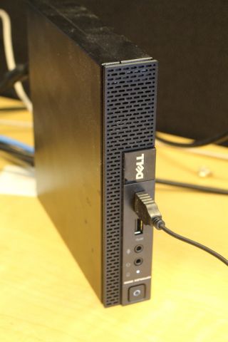 438263-7 Stationär dator Dell Optiplex 9020 med dubbla skärmar Samsung och etikettskrivare