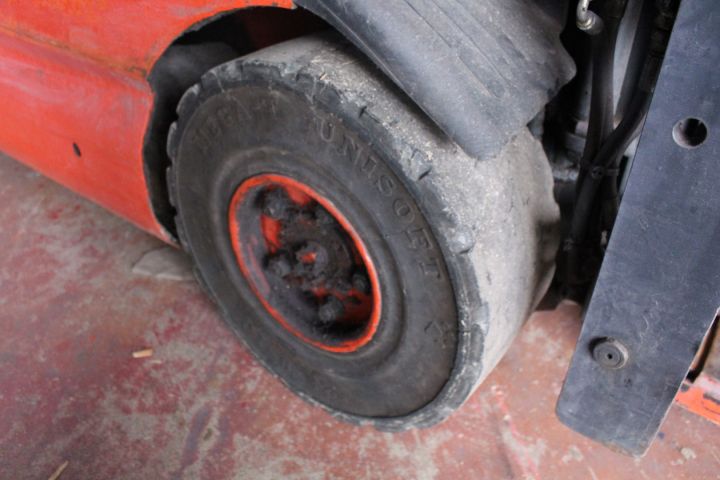 456325-17 Counterbalance Linde, 3 Ton, -95, Long Forks (10186.1 H)