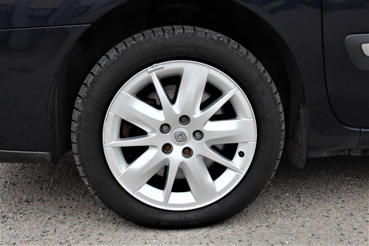 433542-11 Renault Grand Espace 2.0 Turbo Manual, 163hp, 2004