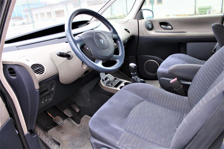 433542-14 Renault Grand Espace 2.0 Turbo Manual, 163hp, 2004