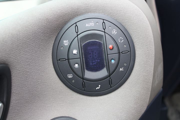 433542-15 Renault Grand Espace 2.0 Turbo Manual, 163hp, 2004