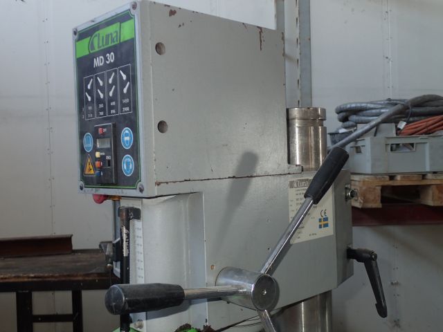 397812-5 Pillar drill Luna MD 30