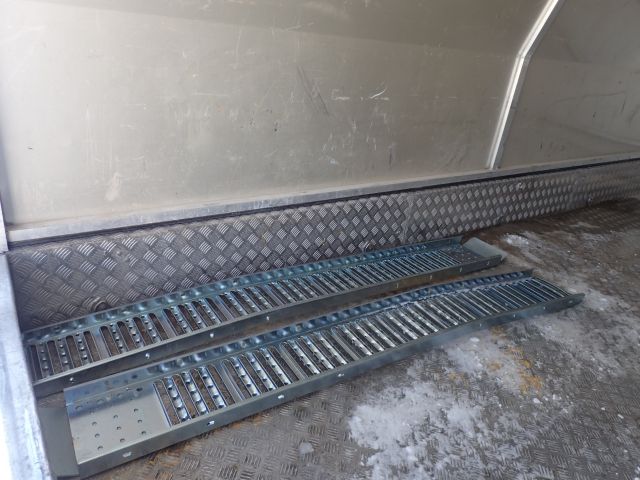 397836-14 Cabinet trailer 3S SAFE STRONG STABIL -11 BOT616