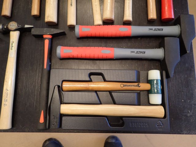 452754-4 Hammers and Släggor