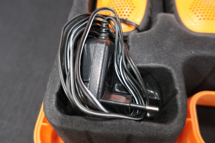 458924-6 Walkie talkie Topcom Twintalker 9100