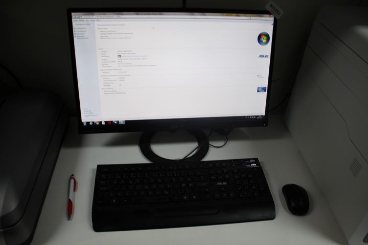 461252-4 Stationär dator Asus CG8270 (3,4GHz/8GB/340GB)