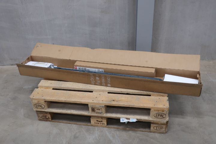 458943-1 Skylight velux lsg 1000 (114cm x 118cm)