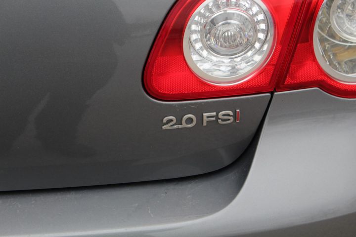 462548-29 Volkswagen Passat 2.0 TFSI, 200hp, - 06 (203729km)