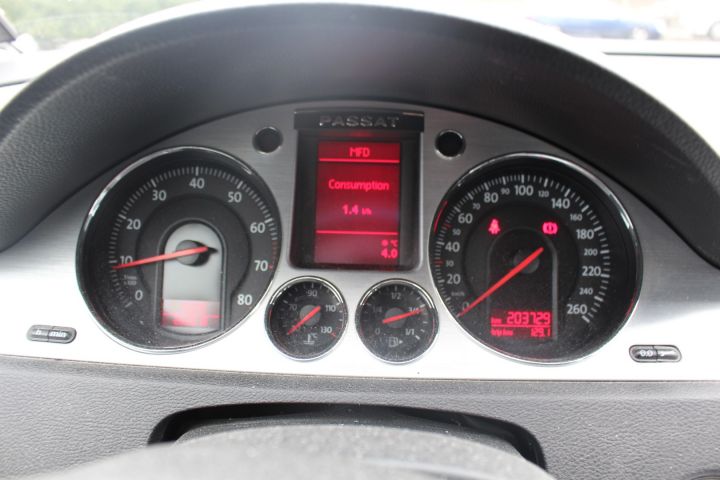 462548-55 Volkswagen Passat 2.0 TFSI, 200hp, - 06 (203729km)