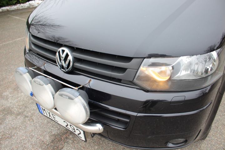 462556-17 Volkswagen Transporter T5 2.0 TDI 4Motion, 180 HP, (144875 km)
