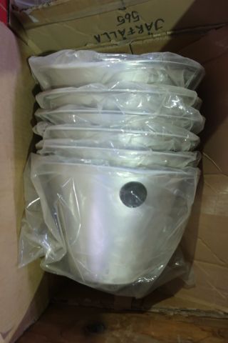 311325-11 Tarpaulin, sanding paper, mounting frames, cutting board, etc.