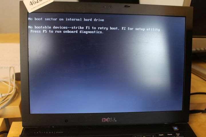 462607-7 Laptop Dell, Latitude E6400