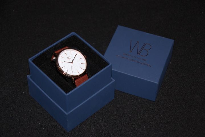 464940-9 4 wrist watches WB Watches