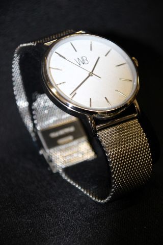 464940-33 4 wrist watches WB Watches