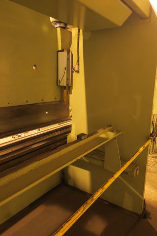 463731-16 Edge Press Ursviken KPD 200 3.1 / 2.55