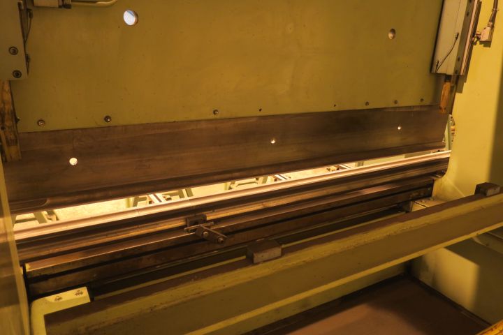 463731-19 Edge Press Ursviken KPD 200 3.1 / 2.55