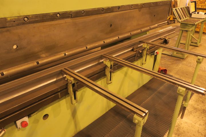 463731-23 Edge Press Ursviken KPD 200 3.1 / 2.55