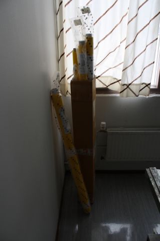 467205-7 Screen stretching machine, leftover silks, chemicals and hot air blower