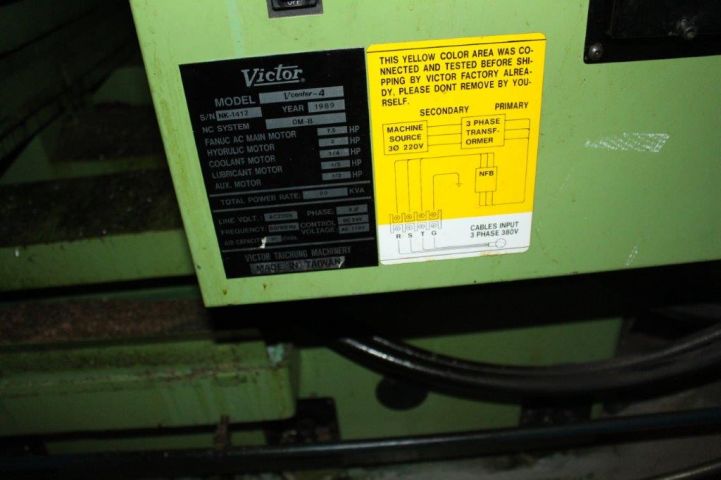 454661-10 CNC machine Victor VCenter-4 -89