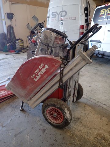 452927-2 Wall saw HILTI DS-BG 80