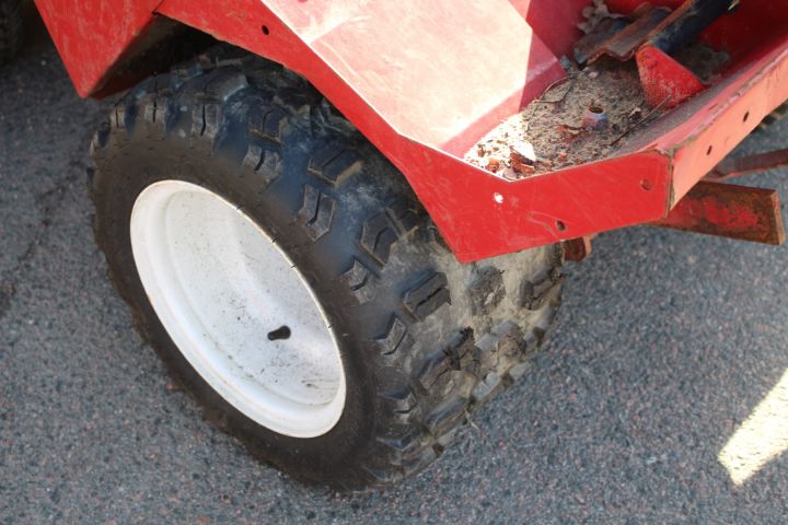 459856-4 Utility carrier Ventrac 3000