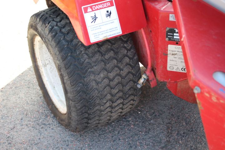 459856-5 Utility carrier Ventrac 3000