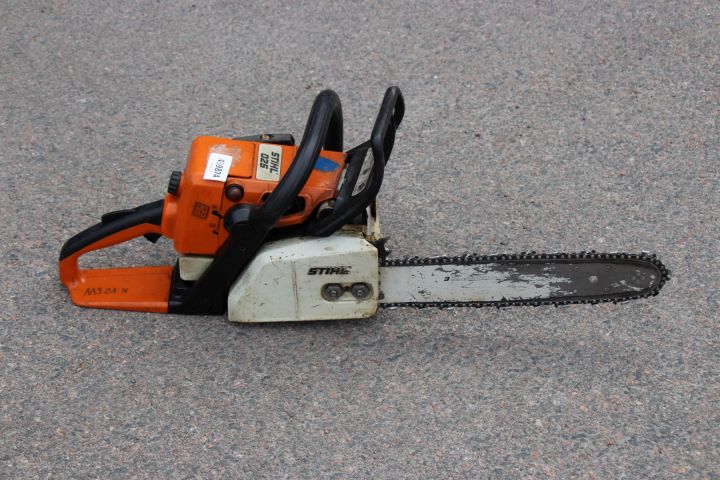 459874-1 Chainsaw Stihl 025