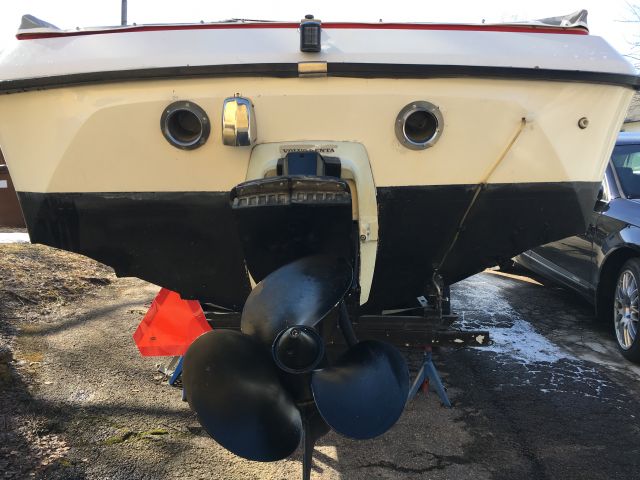 469995-11 Fletcher V8 21 foot with trailer