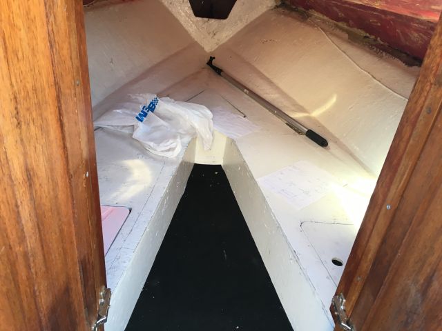 469995-25 Fletcher V8 21 foot with trailer