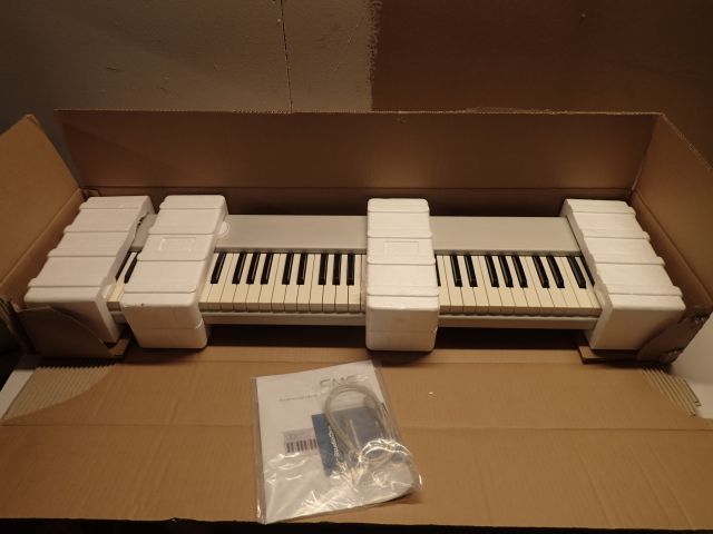 401144-1 NY Midikeyboard CMW Z-Key 76