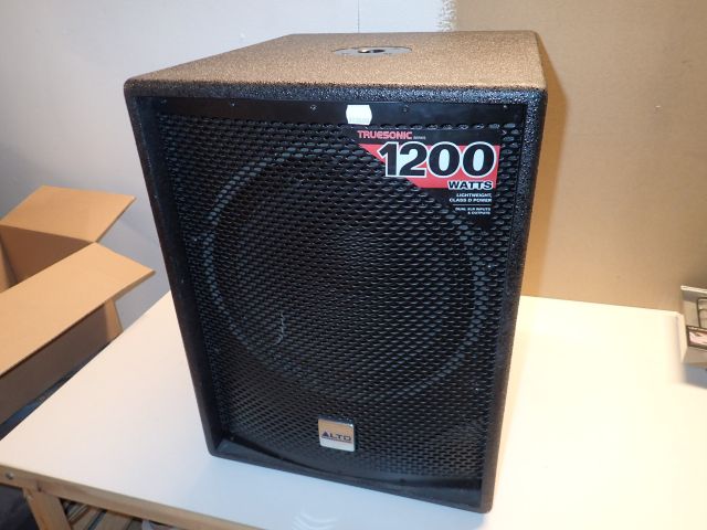 401186-1 Active subwoofer Alto TS 15