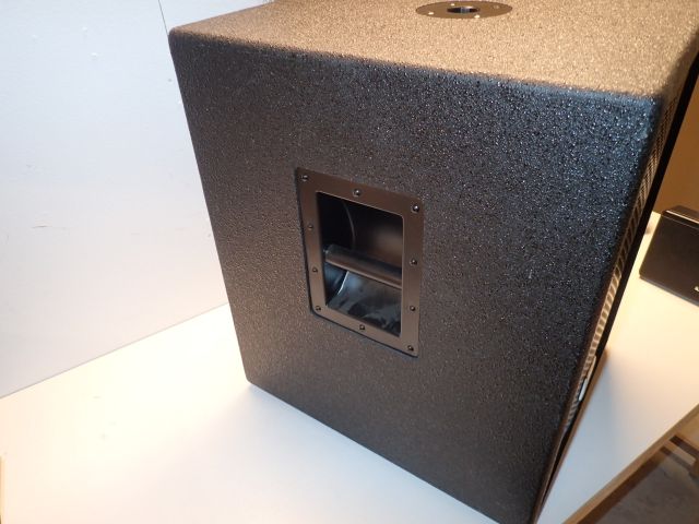 401186-5 Active subwoofer Alto TS 15