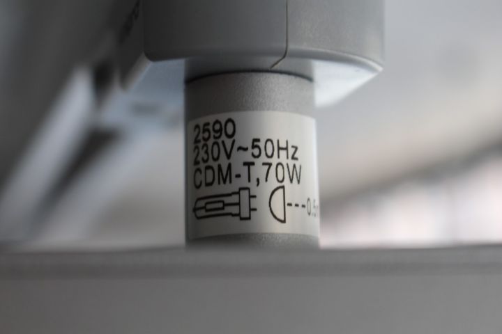 468647-6 Lamps and rails, Unipro